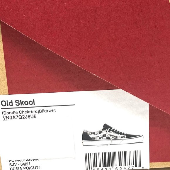 VANS Men's Size VN0A7Q2J6U6 OLD SKOOL Doodle Checkerboard Black White Sneaker - Picture 11 of 11